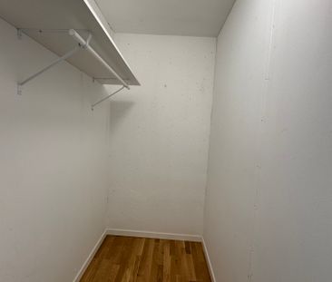 Dunderbacksvägen, Finspång - Photo 2