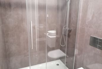 Fantástico Apartamento T2 para Arrendamento na Amadora