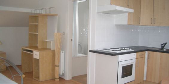 Flat 5, 11 Brudenell Road, LS6 1HA, Leeds - Photo 3