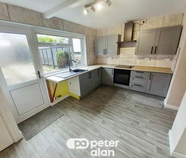 Oak Street, ABERDARE - Photo 1