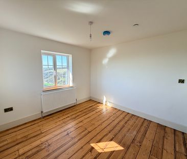 Pitton, Rhossili, Swansea, SA3 - Photo 1