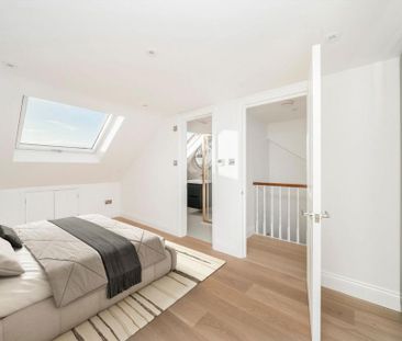 5 bedroom terraced house to rent - Photo 4