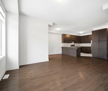 For Lease - 109 Fruitvale Circle, Brampton, Ontario - Photo 2