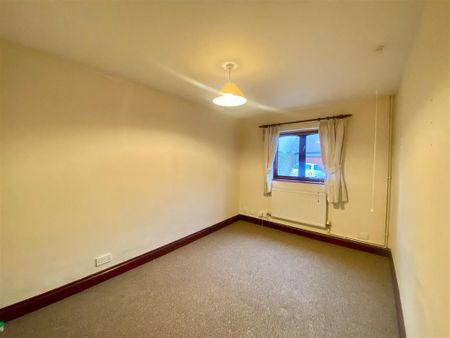 3 bedroom barn conversion to rent - Photo 3