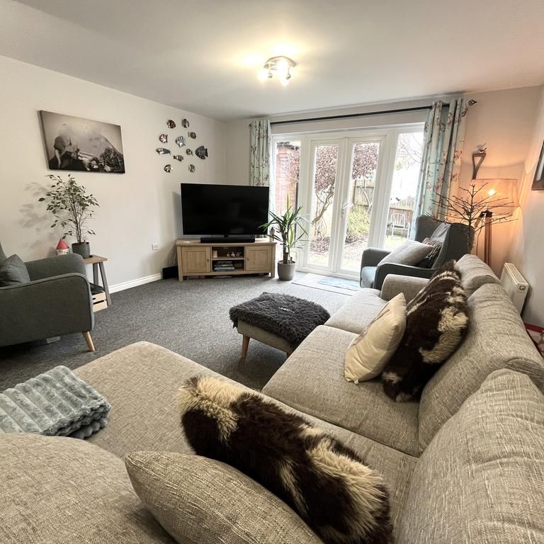 3 bedroom townhouse to rent - Photo 1