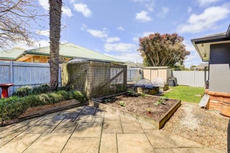 Large 5 bedroom family home - Photo 5