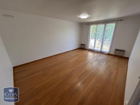 Location Appartement 3 pièces 64m² VOISINS LE BRETONNEUX 78960 - Photo 2