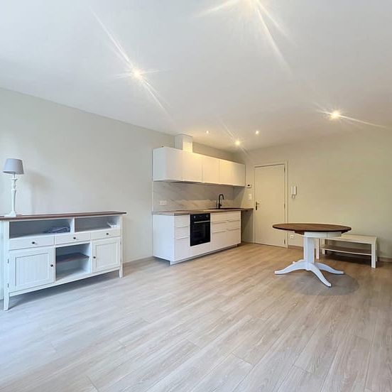 Appartement te huur - foto 1