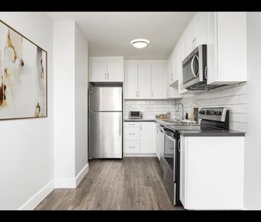 4141 Bathurst Street | 4141 Bathurst Street, Toronto - Photo 1