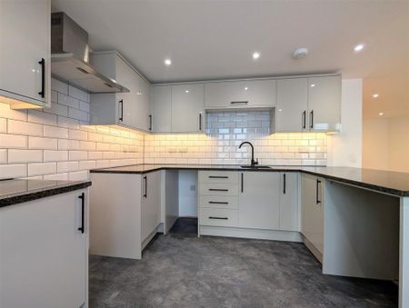 Bridge Court, Castle Street, Totnes - Photo 4