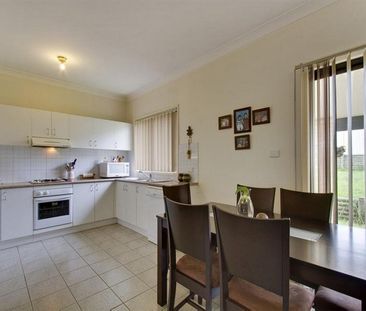 DOUBLE STOREY FAMILY HOME – QUIET LOCATION - Photo 3
