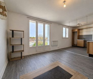 Location Appartement 3 pièces 55m² CHALON SUR SAONE 71100 - Photo 4