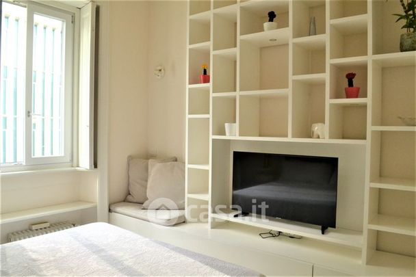 Trilocale in Affitto in Via Francesco Viganò 8 a Milano - Foto 1