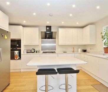 Elm Close, Woking, Surrey, GU21 - Photo 1