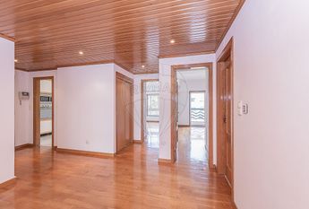 Apartamento T3 em Lisboa