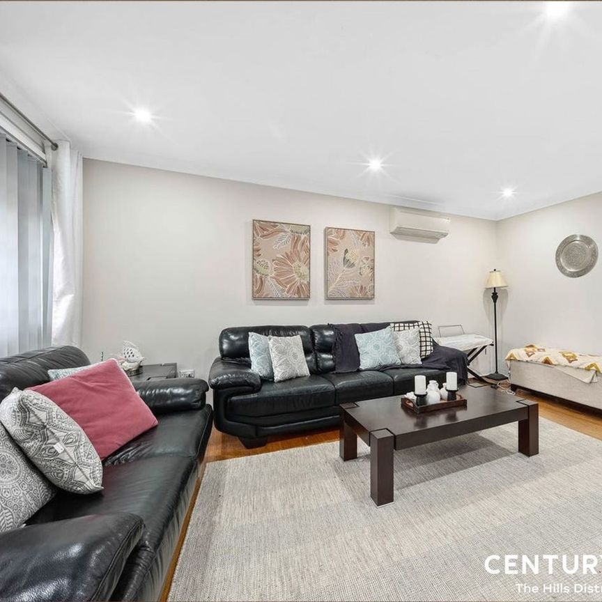 Top Location – Easy Walk to Sackville Public School - Photo 1