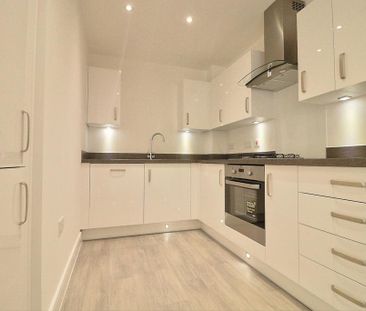 2 bedroom apartment to rent - Photo 2