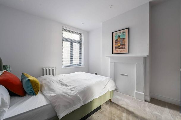 5 bedroom terraced house to rent - Photo 1