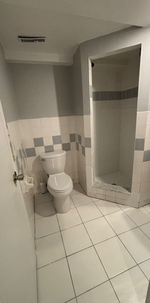 For Lease - 1329 Hazel Mccleary Drive, Oakville, Ontario - Photo 2