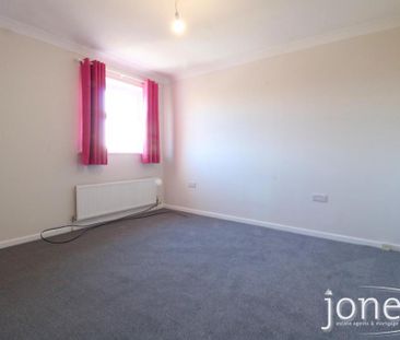 3 bedroom terraced house to rent - Photo 4