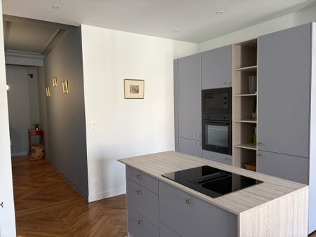 Location Appartement 3 pièces 72m² LYON 3ème - Photo 5
