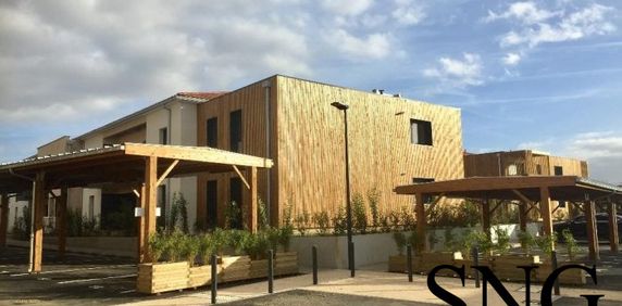 T2 AVEC BALCON ET PARKING - Photo 2