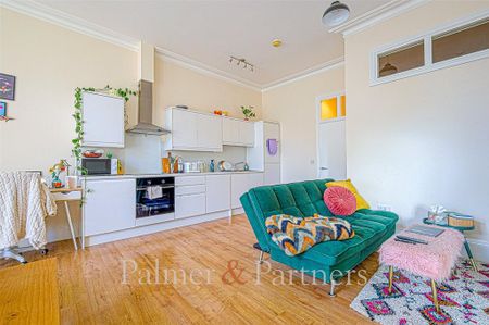 1 bedroom apartment to rent - Photo 2