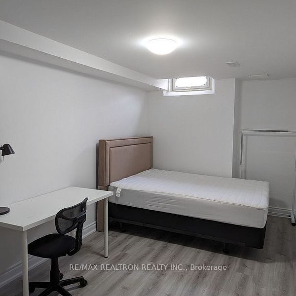 For Lease - 8 Queen Isabella Crescent Unit# Lower, Vaughan, Ontario - Photo 1