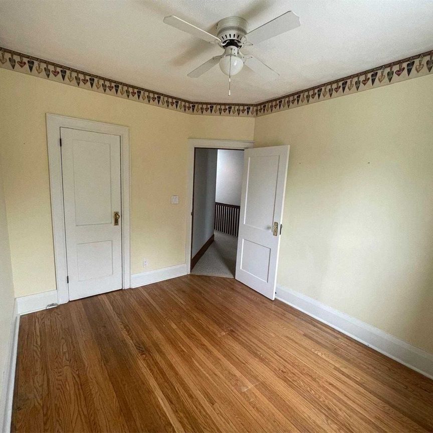 For Lease - 52 Seventh Street, Toronto, Ontario - Photo 1