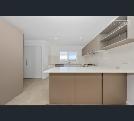 5 Sylvia Place, Mount Hutton, NSW 2290 - Photo 1