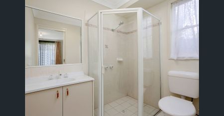 Impressive Family Home with Space, Style & Convenience - Photo 5