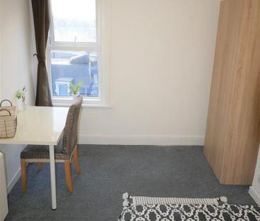 6 bedroom house share to rent - Photo 2