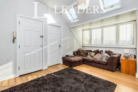 1 bedroom in a house share to rent - Photo 2