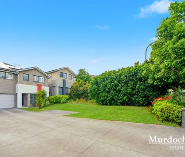 Modern Family Home in Peaceful Location, Walk to park & Bus - Photo 6