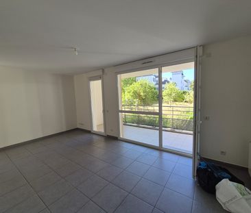 Location Appartement 3 pièces 69m² VETRAZ MONTHOUX 74100 - Photo 2