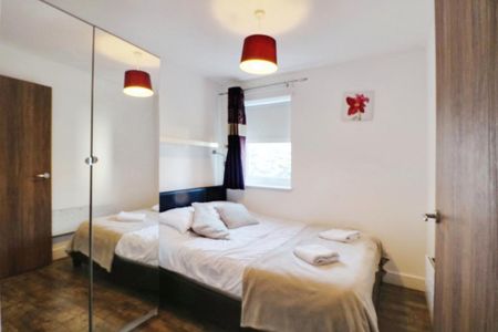 2 bedroom flat to rent - Photo 4