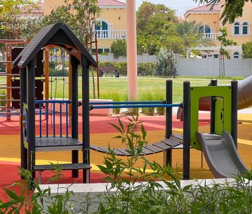 Private Pool | Good Location | Vacant - Photo 1