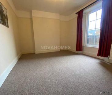 2 bedroom property to rent in Plymouth - Photo 2