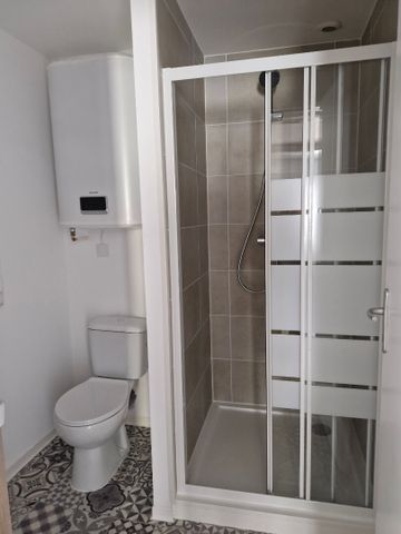 Location Appartement 2 pièces 33m² - Photo 4