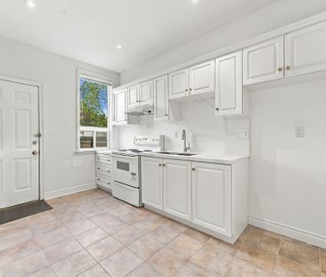 For Lease - 2279 Dundas Street Unit# Main & Basement, Toronto, Ontario - Photo 5