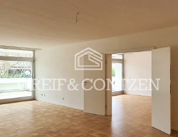 Großzügige Terrassenwohnung in direkter Rheinlage in Bayenthal - Photo 1