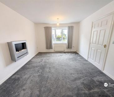 4 bedroom detached house to rent - Photo 4