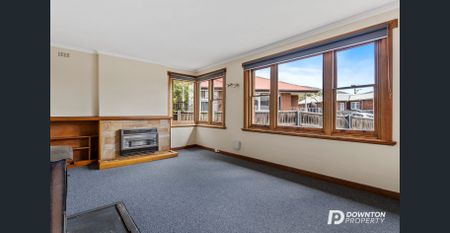 Family home in Ideal location - Photo 2