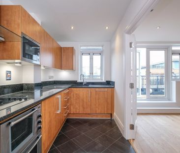 2 bedroom penthouse to rent - Photo 2