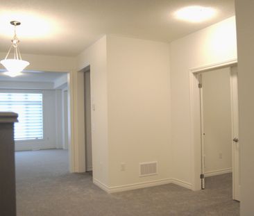 For Lease - 22 Sassafras Road, Springwater, Ontario - Photo 6