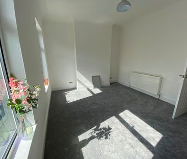 3 Bed Terraced House, Halsbury Road, L6 - Photo 4