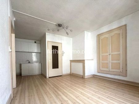 Location Appartement 2 pièces 43 m2 à Lons-le-Saunier - Photo 4