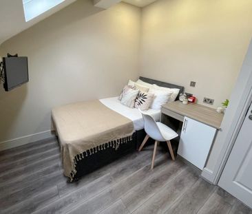 Stamford Street, Liverpool. - Photo 3