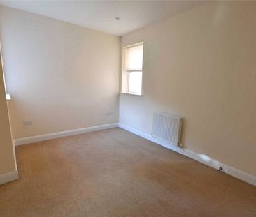 Bacara Court, 6-8 Charlton Drive, Sale, Manchester, M33 2BJ - Photo 3