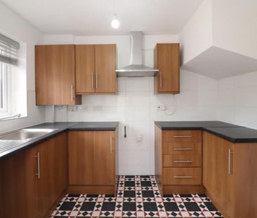 2 bedroom detached house to rent - Photo 3